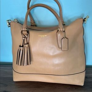 COACH Authentic Large Purse/Tote Bag.  All Leather, PERFECT CONDITION.